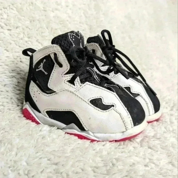 JORDAN Baby  shoes size 5 C in Good used condition - Picture 1 of 7